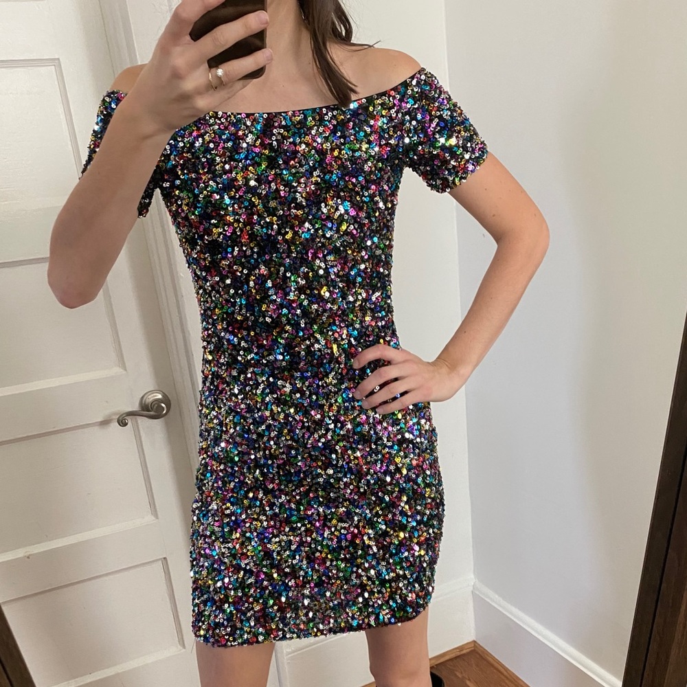 COLORFUL SEQUIN DRESS Gianni Bini size 2